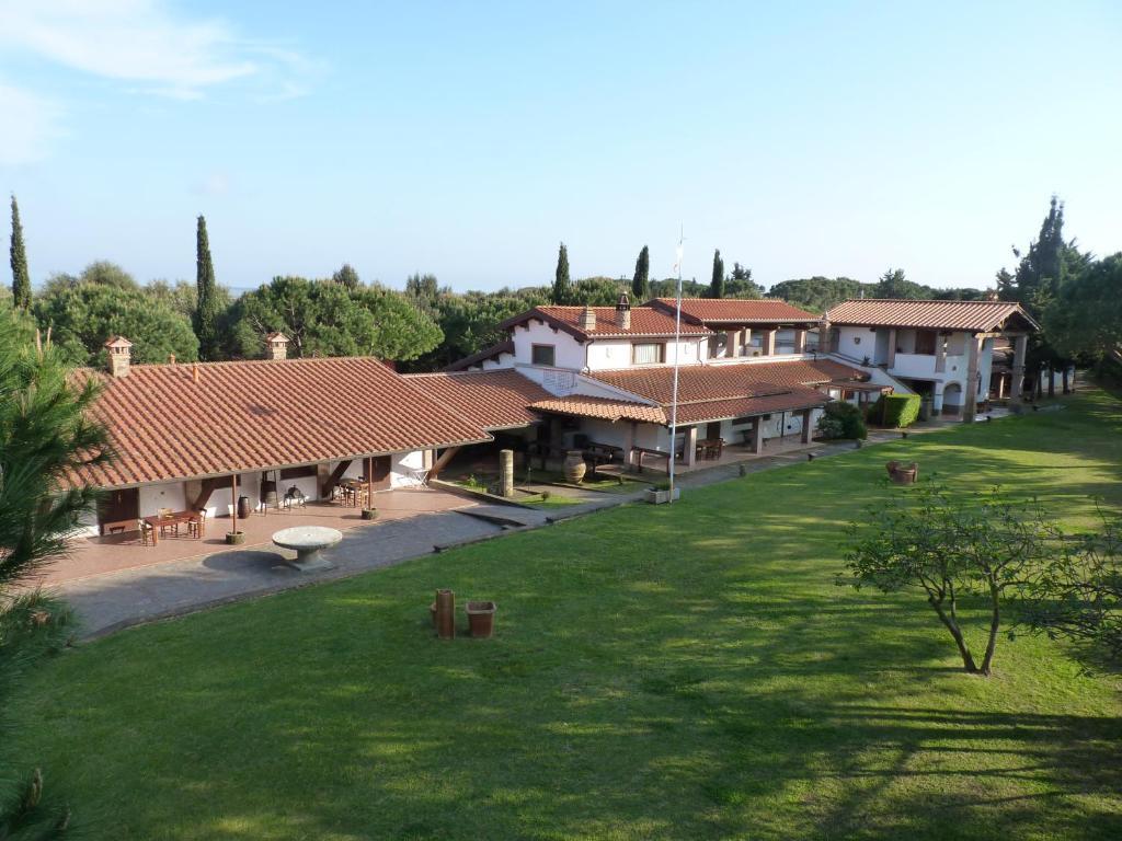 Agriturismo La Rombaia 卡斯蒂里昂纳·德拉佩 外观 照片