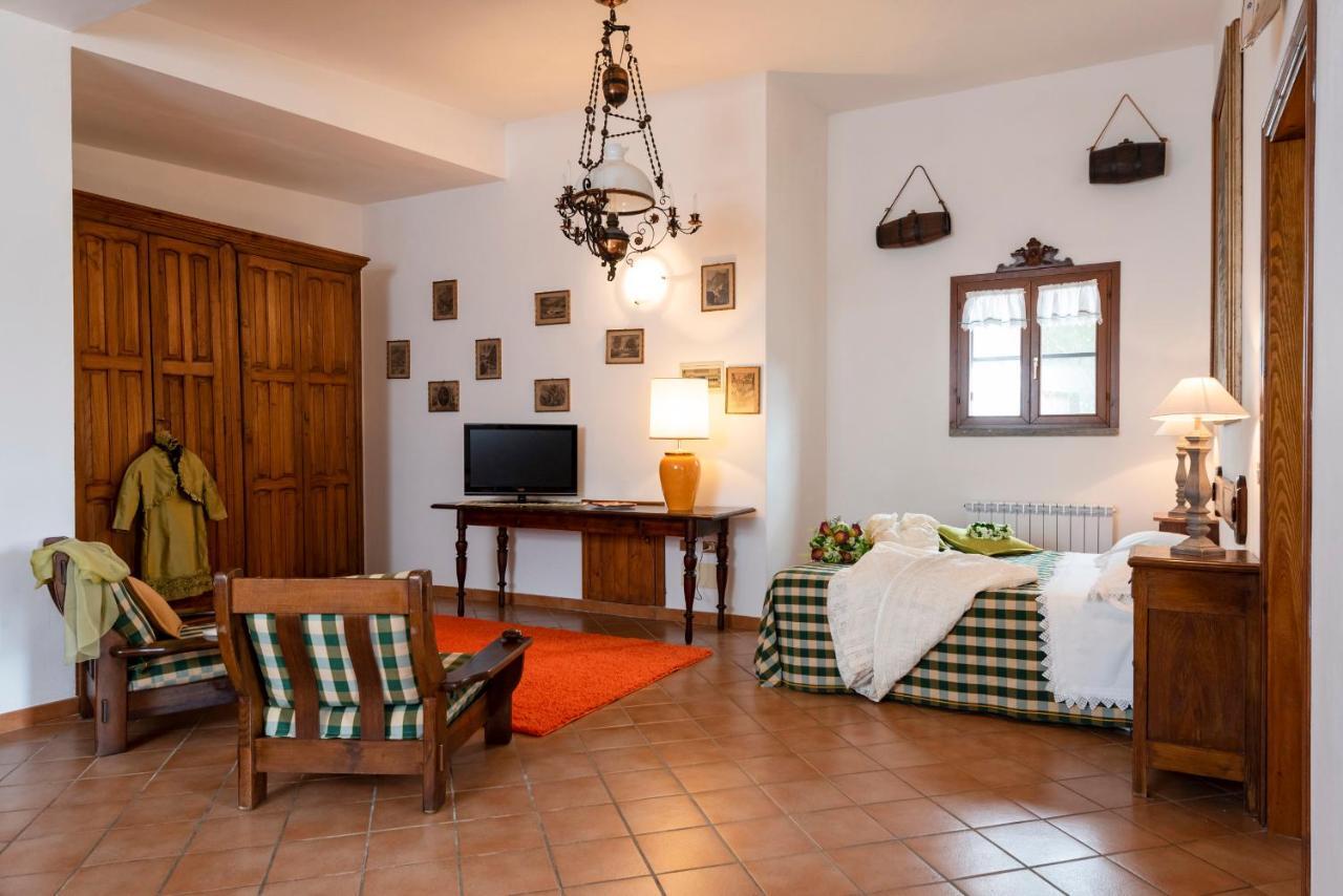 Agriturismo La Rombaia 卡斯蒂里昂纳·德拉佩 外观 照片