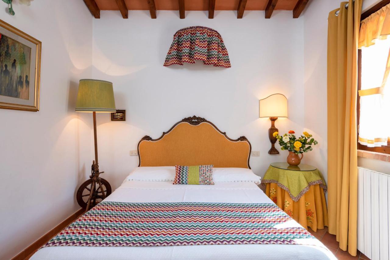 Agriturismo La Rombaia 卡斯蒂里昂纳·德拉佩 外观 照片